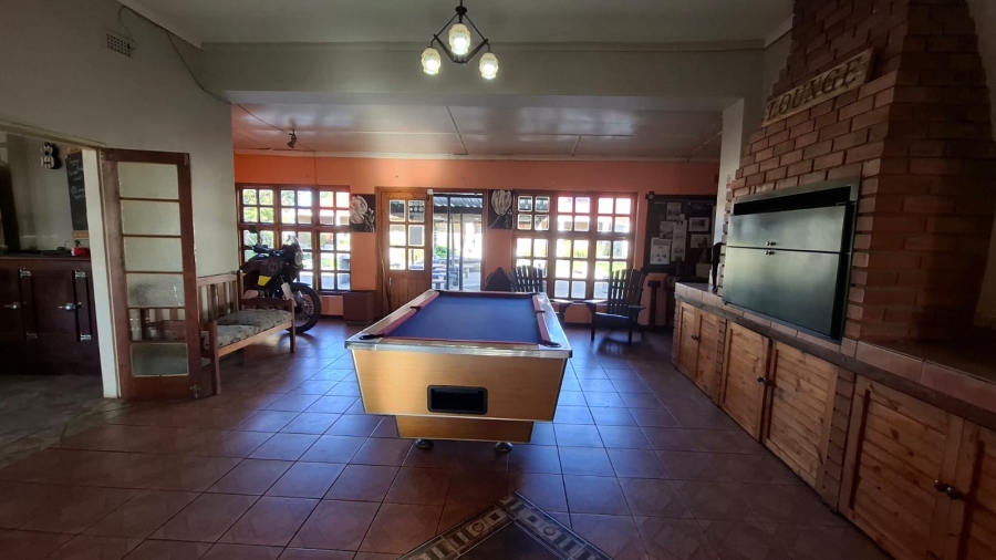 8 Bedroom Property for Sale in Memel Free State